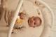 Mata aktywizująca z pałąkiem Little Dutch Newborn Naturals LD8417 (8713291884175) - obraz 14