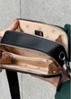 Женская прямоугольная сумка Guess 23705 кросс-боди черная - изображение 2
