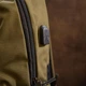 Текстильний рюкзак унісекс для міста та ноутбука з щільної тканини з USB-роз’ємом оливковий 59307 - зображення 8