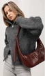 Женская сумка Sambag HOBO бордовая 30x13x8 см эко-кожа городская на молнии Sambag 55179 - изображение 4