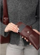 Женская сумка Sambag HOBO бордовая 30x13x8 см эко-кожа городская на молнии Sambag 55179 - изображение 9