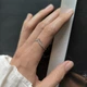 Серебряное кольцо с фианитами, вес изделия 0,74 гр (2209874) - изображение 7