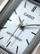 Жіночий наручний годинник Casio LTP-V007D-2E сріблястий - зображення 8