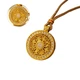 Колье женское Qlady Eight Treasures Compass Sand Gold длинное с кулоном зодиака, легкое - изображение 3