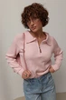 Жіноча в’язана кофта-поло на блискавці - пудра колір, ONE SIZE - изображение 5
