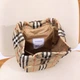 Женский рюкзак Burberry бежевый с коричневым цвет артикул 76590 - изображение 8