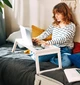 Стол IKEA KLIPSK для завтрака и ноутбука белый складной 56x36 см с пазом для планшета и отверстием для кабеля поднос подставка для кровати и дивана функциональный аксессуар для комфортного отдыха дома эргономичное решение для работы - изображение 6