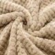 Плед мягкий на диван и кровать Cozy Touch LUX 180х200см (двуспальный), теплый фактурный плед-покрывало Капучино - изображение 4