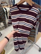 Футболка женская большого размера полосатая с карманом на груди One Size 48-52 бордовая - изображение 4