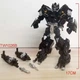 Фигурка-трансформер Baiwei TW1026B Weapon Master Айронхайд (Ironhide) 17 см — Робот-трансформер пикап с металлическими деталями и оружием - изображение 2
