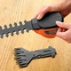 Кусторез-ножницы аккумуляторные BLACK+DECKER GSL700KIT - изображение 6