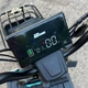 Электроскутер трехколесный EVOBIKE Luna TRIO PRO 1200W 60V 20Ah (2026) со съемным графеновым аккумулятором и пассажирским сиденьем | Красный - изображение 4