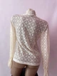 Прозора ажурна кофтинка з акцентним комір та рукавами Honey Fashion Accessories S/М бежевий (10-147) - зображення 5