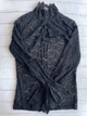 Ажурна кофтинка з довгим розкльошеним рукавом Honey Fashion Accessories XS/S чорний (10-146) - зображення 2