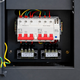 Stabilizator napięcia Qoltec automatyczny AVR 10kVA Expert Line (5901878519067) - obraz 3