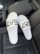 Шльопанці (unisex) Emporio Armani EA7 білі 46 (29.9 см) (XCP001 XCC22) - зображення 2