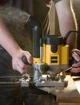 Фрезер DeWALT DW621KT - изображение 7