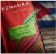 Зернова кава Ferarra Cuba Libre 1 кг ароматизована кава в зернах з кубинським ромом натуральна кава середнього обсмажування для приготування еспресо насичений напій інтенсивність 7 з кислинкою горіховим ароматом для дому кавомашини офісу - зображення 4
