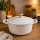 Кастрюля Edenberg EB-12095 с мраморным покрытием и металлической крышкой 28х13 см 6.5 л Белый (EB-12095) - изображение 2