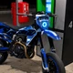 LED фара Angel Eyes RGB с APP управлением для Husqvarna 125-701 | Передняя светодиодная фара для эндуро и мотокросса - изображение 5