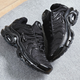 Кросівки чоловічі та жіночі Ni air max TN plus black / Найк-авір макс ТН плюс чорні 37 - зображення 1