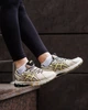 Кросівки жіночі Gel Kahana 8 Beige Gold Black 41 - зображення 4
