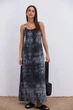 Длинное летнее платье на тонких бретелях черное с эффектом tie-dye Arjen 22077, размер S - изображение 1