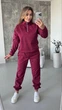 Костюм женский прогулочный бордового цвета 39291 46/48 - изображение 3