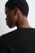 Джемпер жіночий COS merino wool crew-neck jumper 1302149002 М Чорний - изображение 4