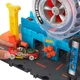 Ігровий набір Hot Wheels Пригоди та трюки у шиномонтажі, HDP02 - зображення 7