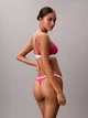 Набор трусиков танга женских хлопковых Calvin Klein 114721253 S 3 шт Белый/Розовый/Бордовый (1161922684) - изображение 4