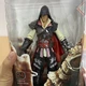Фигурка игрушка Assassin Creed Ezio Master Assassin 18 см / Коллекционная подвижная экшн-фигура героя игры Ассасин Крид Эцио в черном костюме - изображение 9