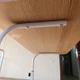 Стол приставной 80×40см на колесах с регулировкой высоты, универсальный мобильный передвижной столик из ламинированной ДСП, металлический каркас, для ноутбука, работы, дома Светлое дерево, MLDG-80-Wood - изображение 15