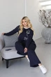 Женский брючный костюм-двойка батал SOLINNA - Стильный повседневный костюм прямого кроя с принтом и камнями трикотаж Oysho MF-107 Темно-синий, 52-54 - изображение 7