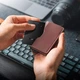 Умный поисковый трекер-карта HOCO E102 Nida Dual card type anti-lost device с поддержкой Apple Find My и Android Find Hub Черный - изображение 7