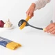 Ложка для спагеті та дозатор 2 в 1 Brabantia Tasty+ жовтий 122705 (00800798) - зображення 4