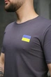 Чоловіча футболка з прапором на грудях Intruder темно-сіра трикотажна бавовняна патріотична повсякденна стильна класична для чоловіків/3XL - зображення 8
