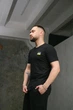 Футболка чоловіча з прапором на грудях Intruder чорна трикотажна бавовняна патріотична повсякденна стильна класична для чоловіків/XXL - зображення 7