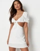 Платье Missguided CL114426 белый текстурированная полиэстер размер UK 16/EUR 44/US 12 короткое платье с объемными рукавами и вырезами в талии - изображение 3