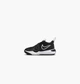 Кросівки дитячі Nike Eam Hustle D 11 28.5 Чорно-білий DV8994-002 - зображення 1