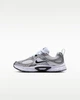 Кросівки дитячі Nike V5 Rnr Ps 29.5 Сріблястий HQ6412-100 - зображення 1