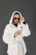 Екошуба двостороння UF-Fashion N83V 48 білий - зображення 3