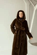 Женская дубленка зимняя двусторонняя большого размера UF-Fashion N99V 46 коричневый - изображение 1