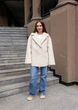 Женская зимняя дубленка двусторонняя UF-Fashion Д-370 42 светло-бежевый - изображение 1