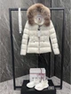 Женская куртка Moncler белого цвета в размере S артикул 59004 - изображение 3