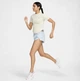 Футболка жіноча Nike W Rn Dvn Dri-Fitadv Eng Ss Tp XS Жовтий FN2581-394 - зображення 6