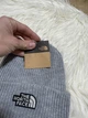 Шапка The North Face унисекс серого цвета One Size (vkc-rnh-eol) - изображение 5