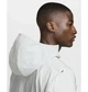 Ветровка мужская Nike A.P.S. Uv Green S Светло-серый FN3872-034 - изображение 3