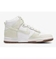 Кросівки жіночі Nike W Dunk High 36 Бежевий DD1869-109 - зображення 4