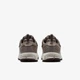 Кросівки жіночі Nike Vomero 5 (Gs) 36.5 Коричневий HF6998-200 - зображення 10